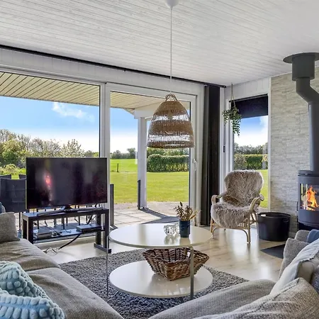 Holiday home Susianna - 550m From The Sea By Interhome Haderslev